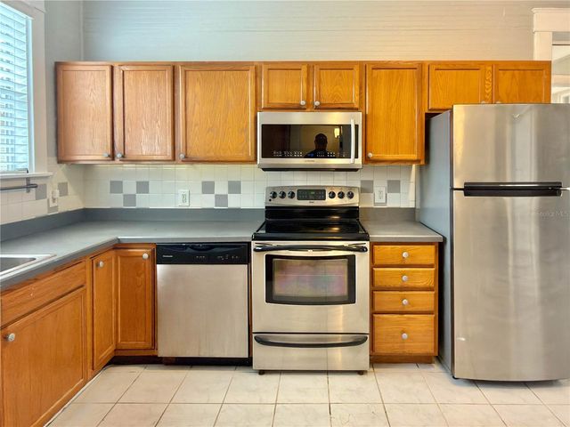 2312 E 10TH AVENUE, Tampa, FL 33605