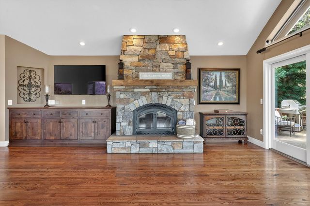 2195 Double O Mine Trl, Cool, CA 95614