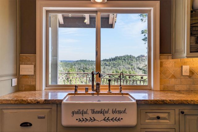 2195 Double O Mine Trl, Cool, CA 95614