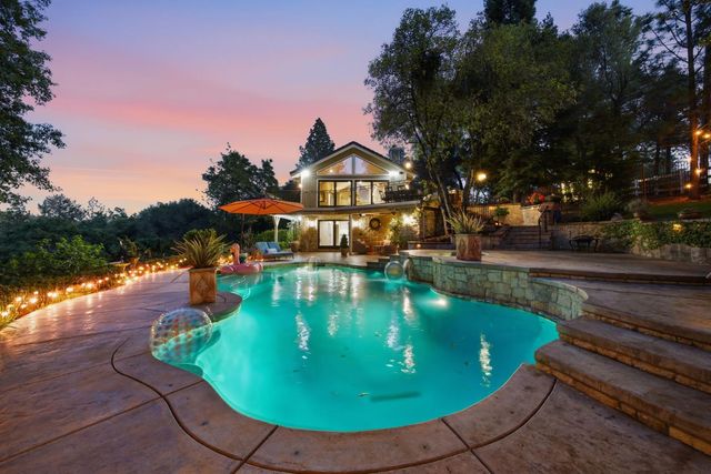 2195 Double O Mine Trl, Cool, CA 95614