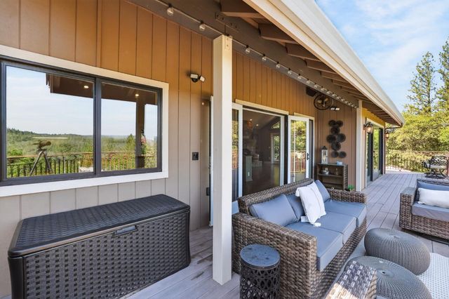 2195 Double O Mine Trl, Cool, CA 95614