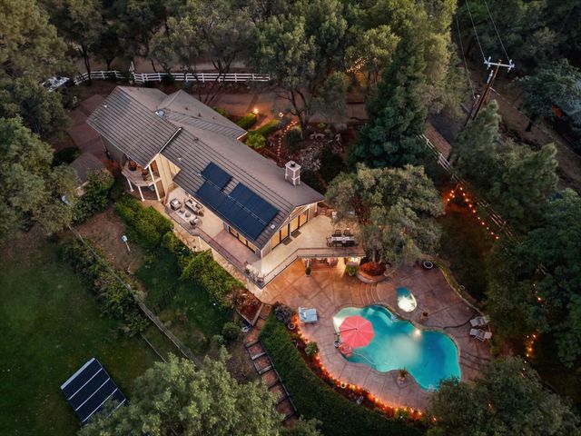 2195 Double O Mine Trl, Cool, CA 95614