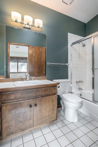 3503 53RD Street, Moline, IL 61265