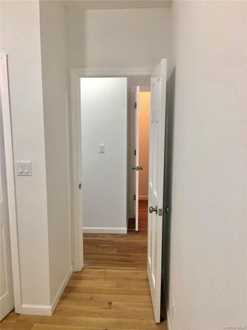 1823 Amethyst Street, Bronx, NY 10462