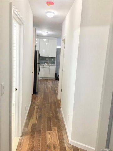 1823 Amethyst Street, Bronx, NY 10462