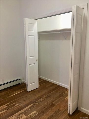 1823 Amethyst Street, Bronx, NY 10462