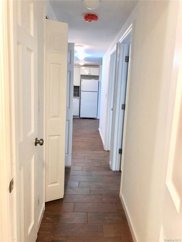 1823 Amethyst Street, Bronx, NY 10462