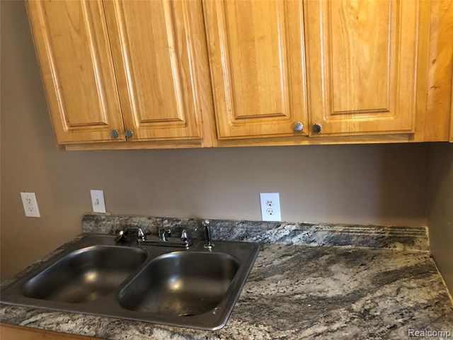 13931 Marshall 13931 Marshall Ave Avenue, Warren, MI 48089