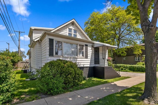 8434 W 50th Street, Mccook, IL 60525