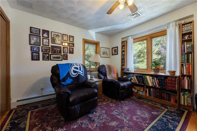 8 Robin Drive, North Kingstown, RI 02852