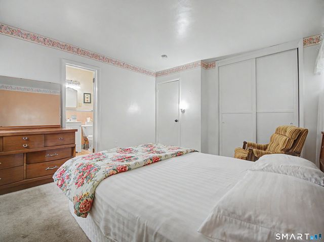 330 Hollywood Avenue, Stratford, CT 06614