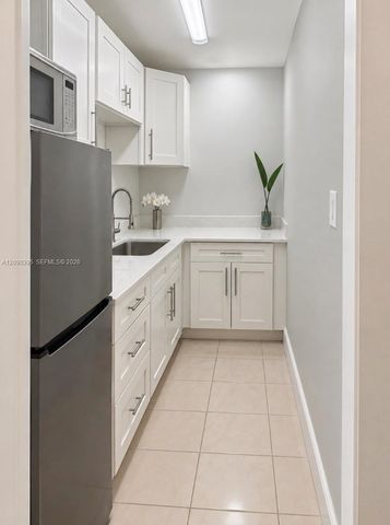 903 SE 14th Street S, Fort Lauderdale, FL 33316