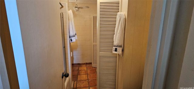 28 Poipu Drive, Honolulu, HI 96825