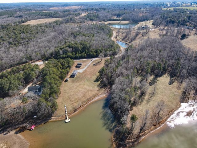 275 Michaels Court, Chesnee, SC 29323