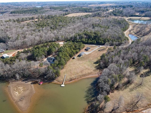 275 Michaels Court, Chesnee, SC 29323