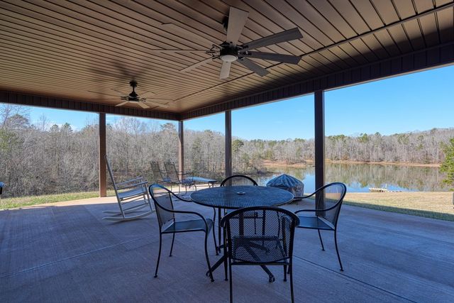 275 Michaels Court, Chesnee, SC 29323