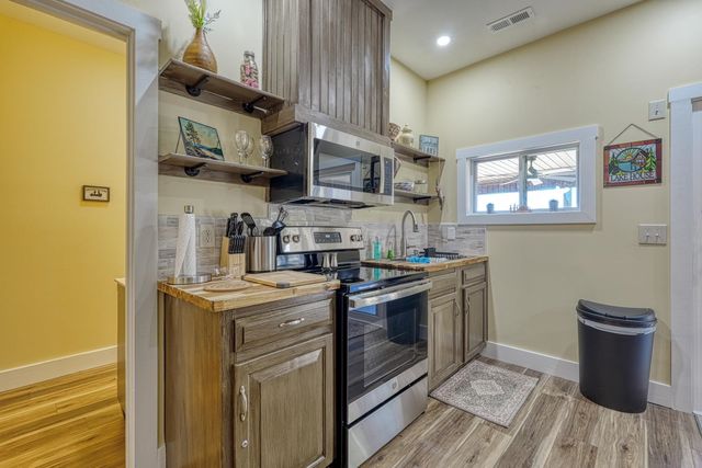 275 Michaels Court, Chesnee, SC 29323