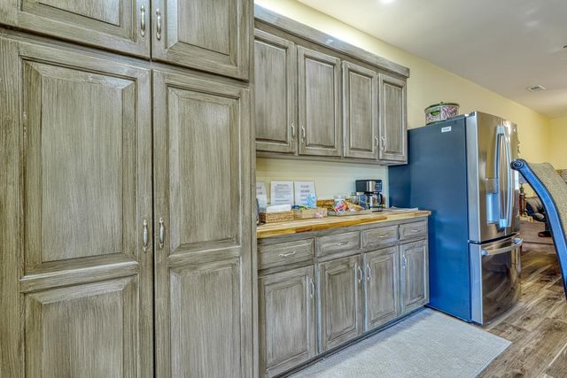 275 Michaels Court, Chesnee, SC 29323