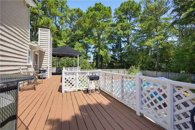 4754 Seaboard Court, Acworth, GA 30102