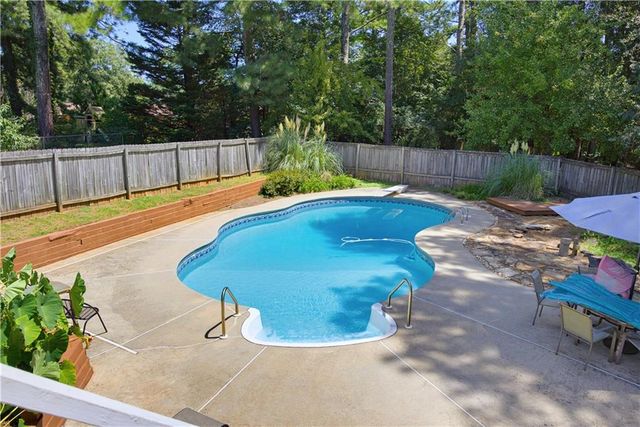 4754 Seaboard Court, Acworth, GA 30102