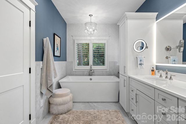20931 Island Forest Drive, Cornelius, NC 28031