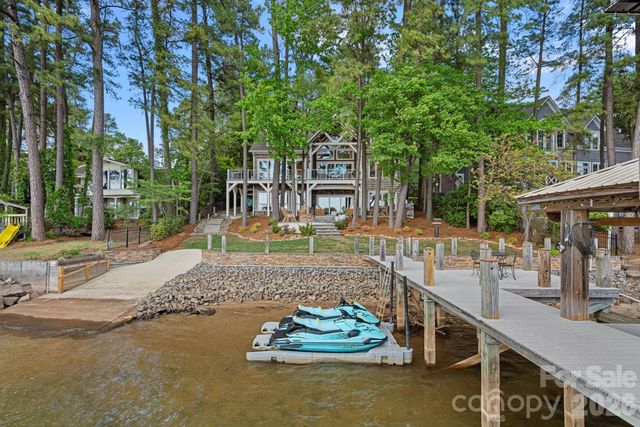 20931 Island Forest Drive, Cornelius, NC 28031
