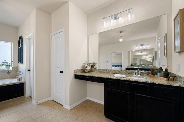 7411 Tejas Lakes Trail, Needville, TX 77461