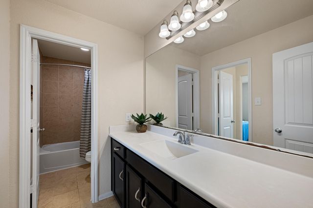7411 Tejas Lakes Trail, Needville, TX 77461