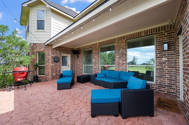 7411 Tejas Lakes Trail, Needville, TX 77461