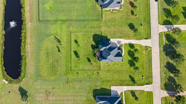 7411 Tejas Lakes Trail, Needville, TX 77461