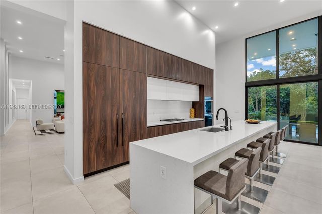 6175 SW 128th St, Pinecrest, FL 33156