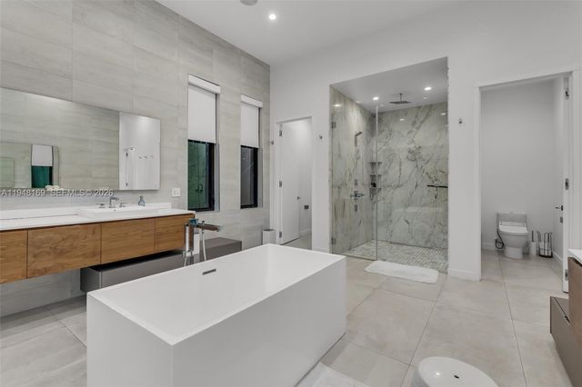 6175 SW 128th St, Pinecrest, FL 33156