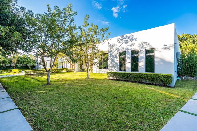 6175 SW 128th St, Pinecrest, FL 33156