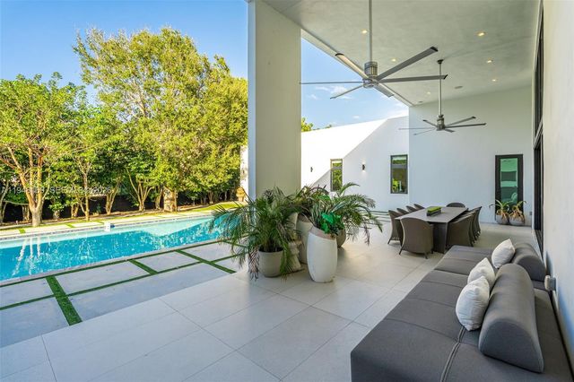 6175 SW 128th St, Pinecrest, FL 33156