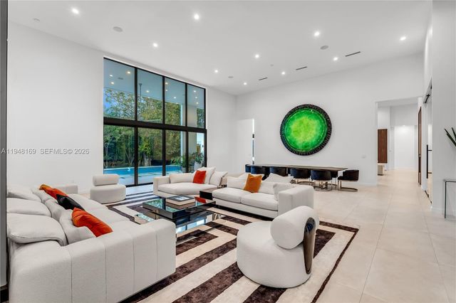 6175 SW 128th St, Pinecrest, FL 33156