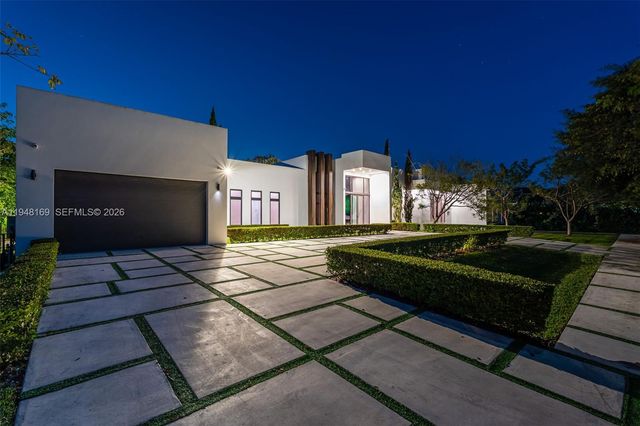 6175 SW 128th St, Pinecrest, FL 33156