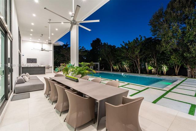 6175 SW 128th St, Pinecrest, FL 33156