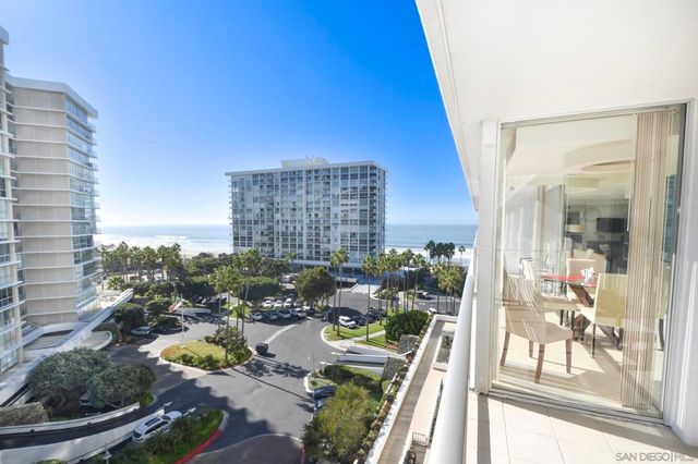 1810 Avenida del Mundo 702, Coronado, CA 92118