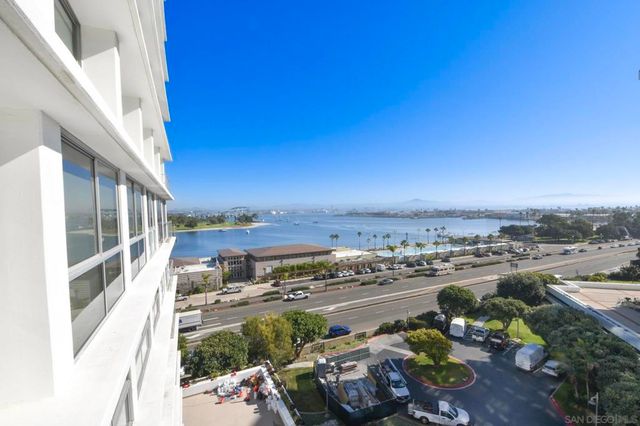 1810 Avenida del Mundo 702, Coronado, CA 92118