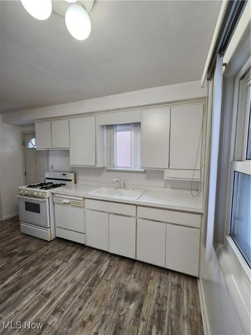 4385 Greenway Road, South Euclid, OH 44121