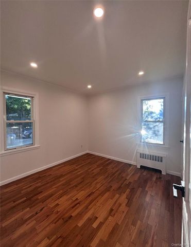 108 Dorset Avenue, Albertson, NY 11507