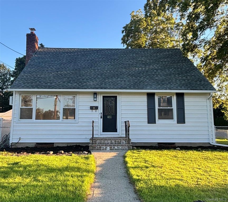 108 Dorset Avenue, Albertson, NY 11507 — exterior