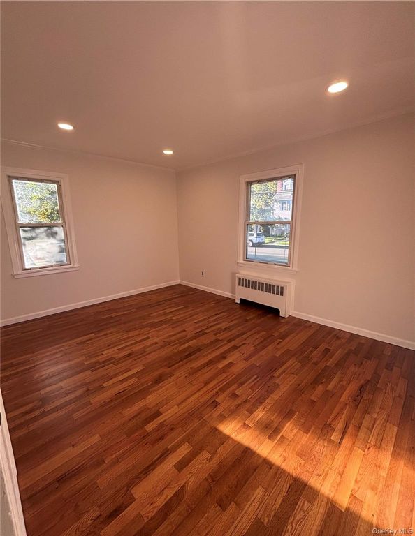 108 Dorset Avenue, Albertson, NY 11507 — photo 5