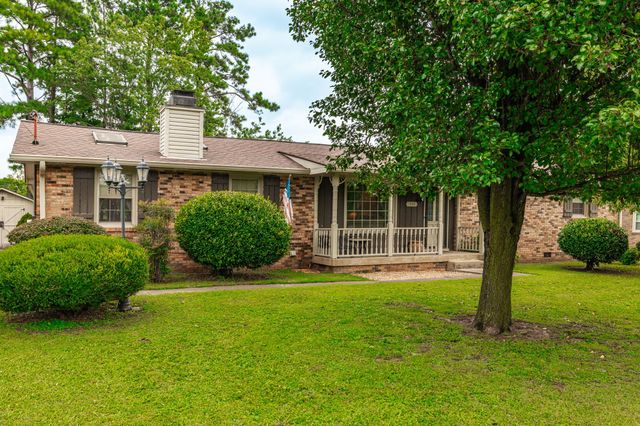 111 Paxton Dr, Hendersonville, TN 37075