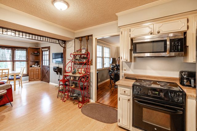111 Paxton Dr, Hendersonville, TN 37075