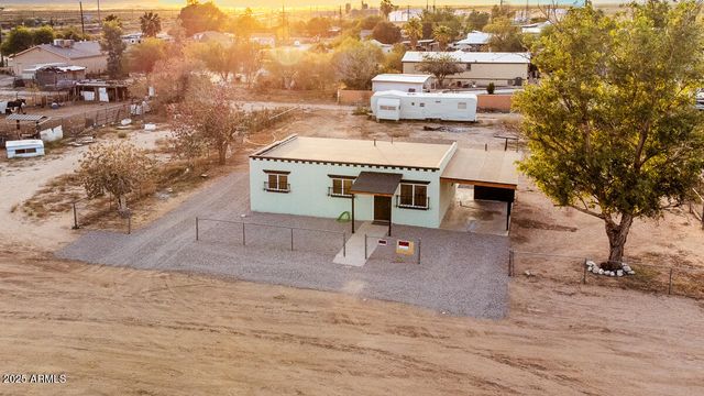 50644 N 1ST Street, Aguila, AZ 85320