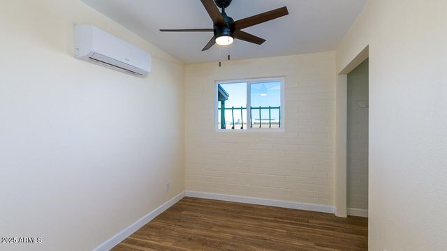 50644 N 1ST Street, Aguila, AZ 85320