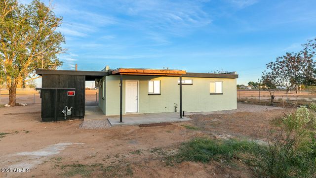 50644 N 1ST Street, Aguila, AZ 85320