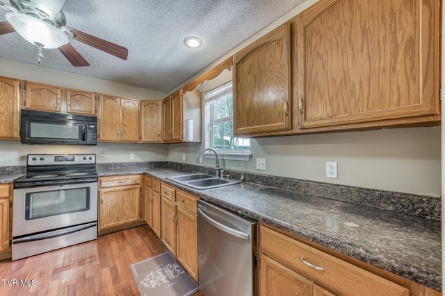 108 Boardwalk, Bristol, TN 37620