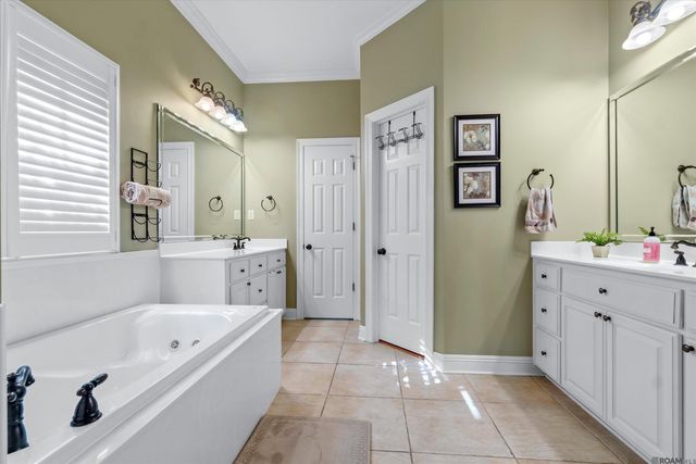 2990 Muirfield Dr, Zachary, LA 70791